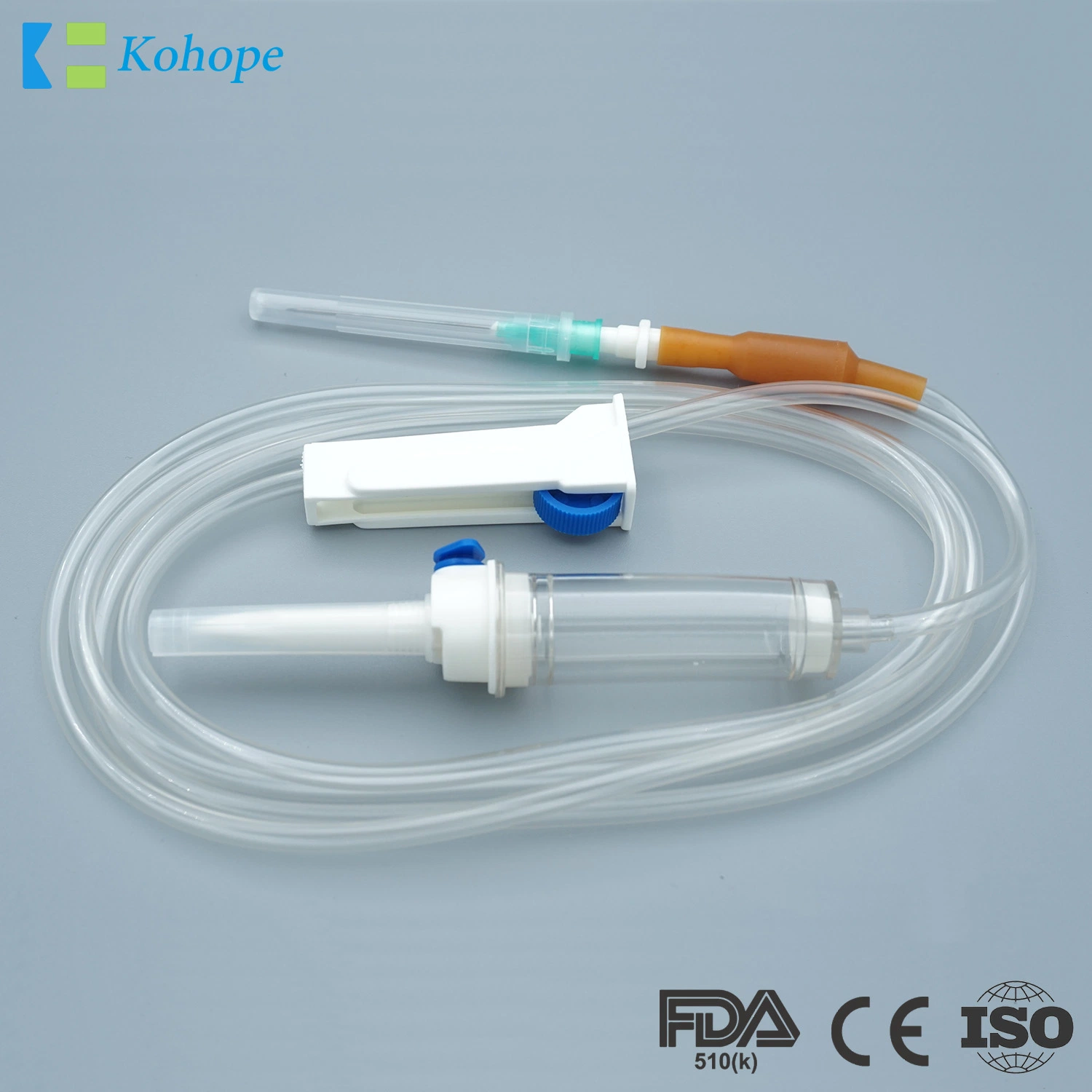 China Drip Chanber Roller Clamp Painless IV Administration Set