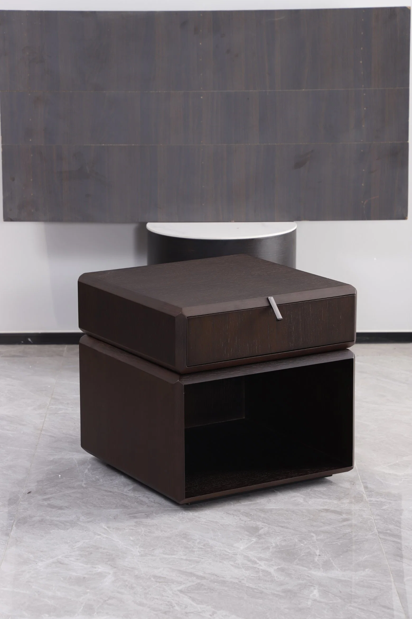 Swirling Wood Veneer Night Stand Modern Italian Style Bedroom Furniture