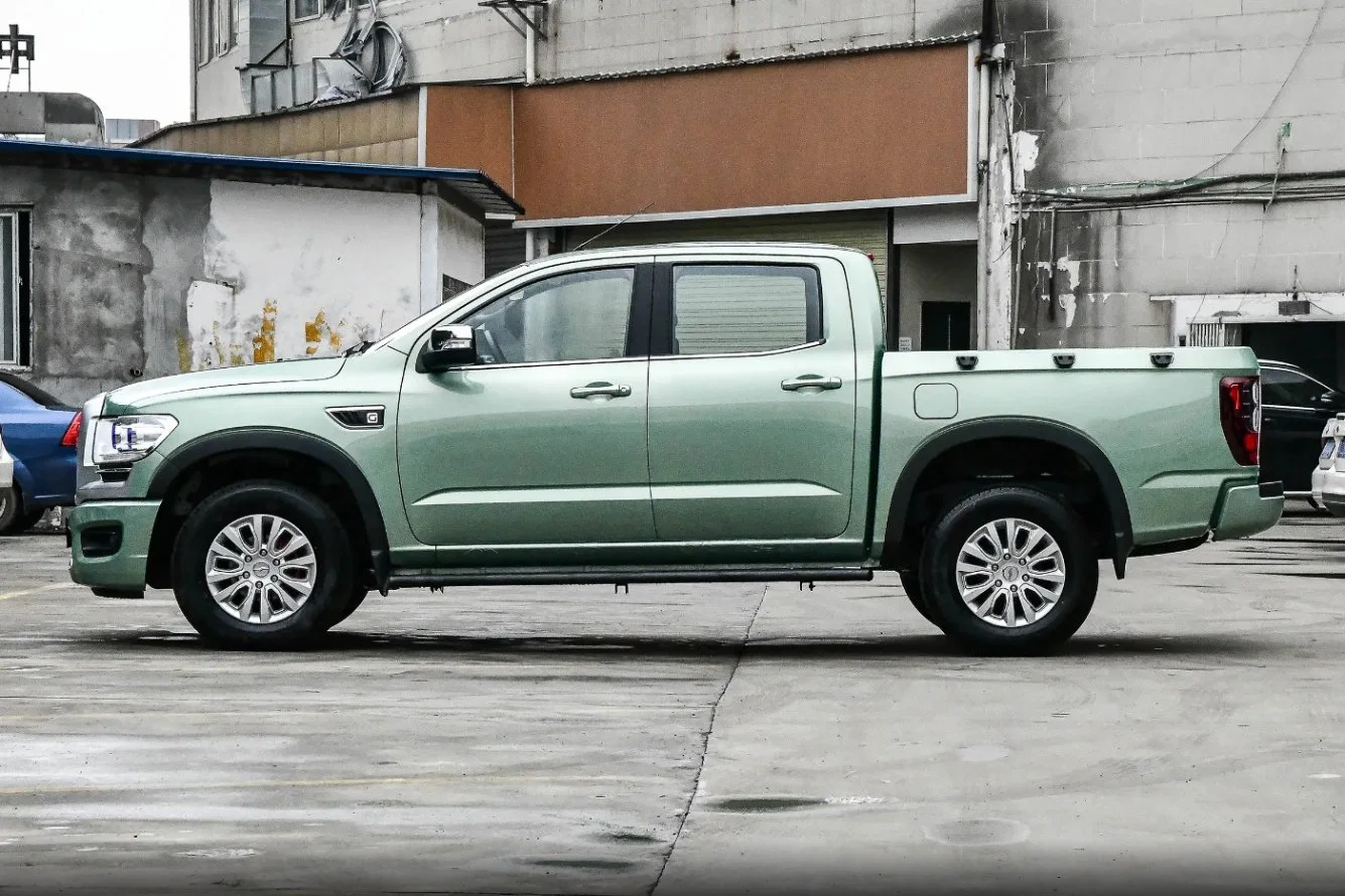 2022 2.4t Gasoline Double Cabin Medium-Sized Pickup Truck of Zx Auto Grand Leader Car.