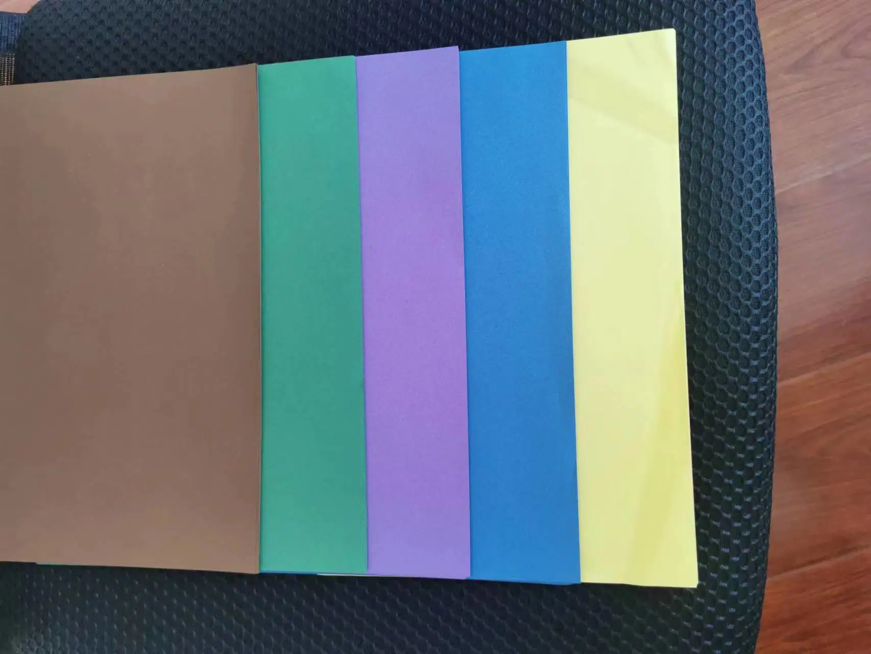 180GSM 220GSM Hot Sell A4 Color Cardboard Paper 50 Sheets