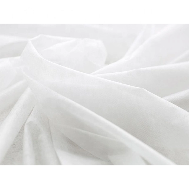 PP Spunbond Non Woven Fabrics/Grass Cloth for Agriculture Covering/Mulch Film in White Color/Black Color/Green Color with Anti-UV Property