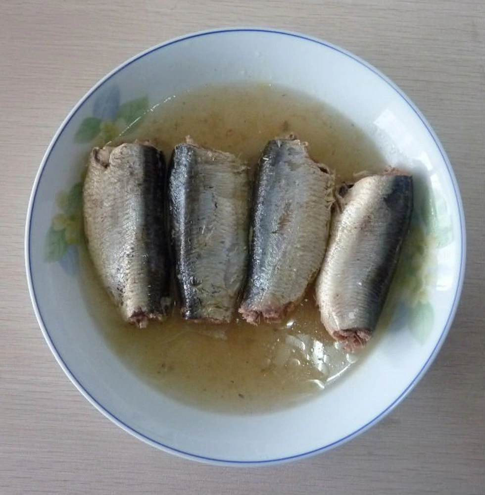 Canned Seafood Canned Mackerel Tin Fish in Vegetable Oil