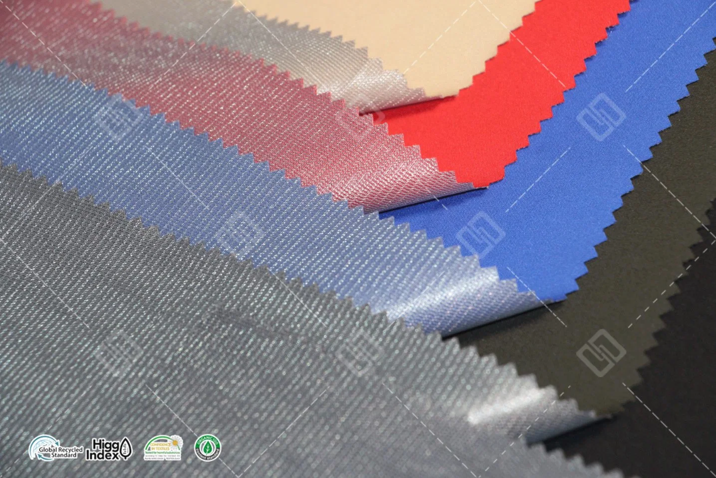 Tissu tissé en polyester 100% imperméable pour vêtements d'extérieur, sacs, imperméables et parapluies