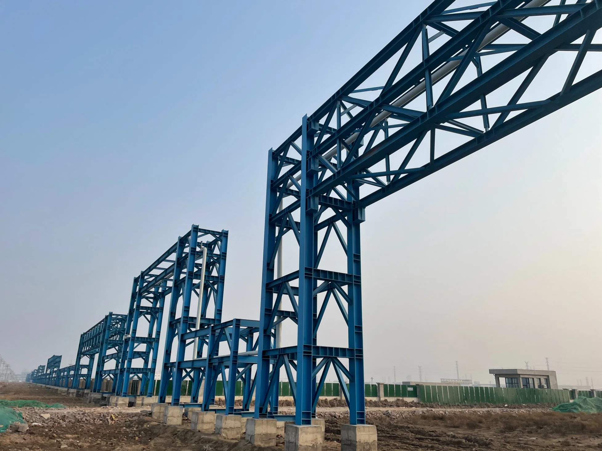 Estructura de acero Puente de acero Corredor de tubería/Puente de tubería de acero - fuerte Estructura de acero para cruces de río y de arroyo