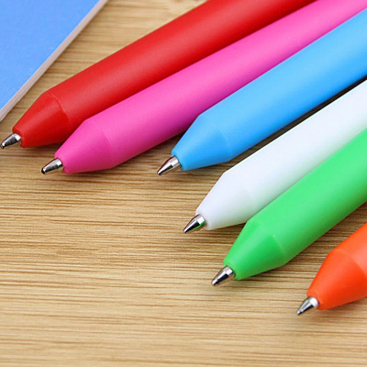 Cheap Plastic Ballpoint Pen with Custom Logo, Promotional Gift Ballpoint Pen