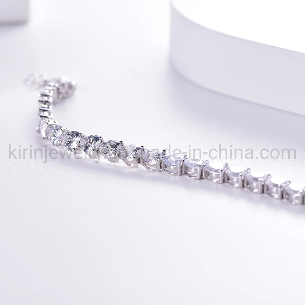 Custom 925 Joyería de Plata Pulsera de corazón de cristal de lujo de CZ Corazón encanto Pulsera de Puño ajustable de la mujer pulseras de Diamante de cristal