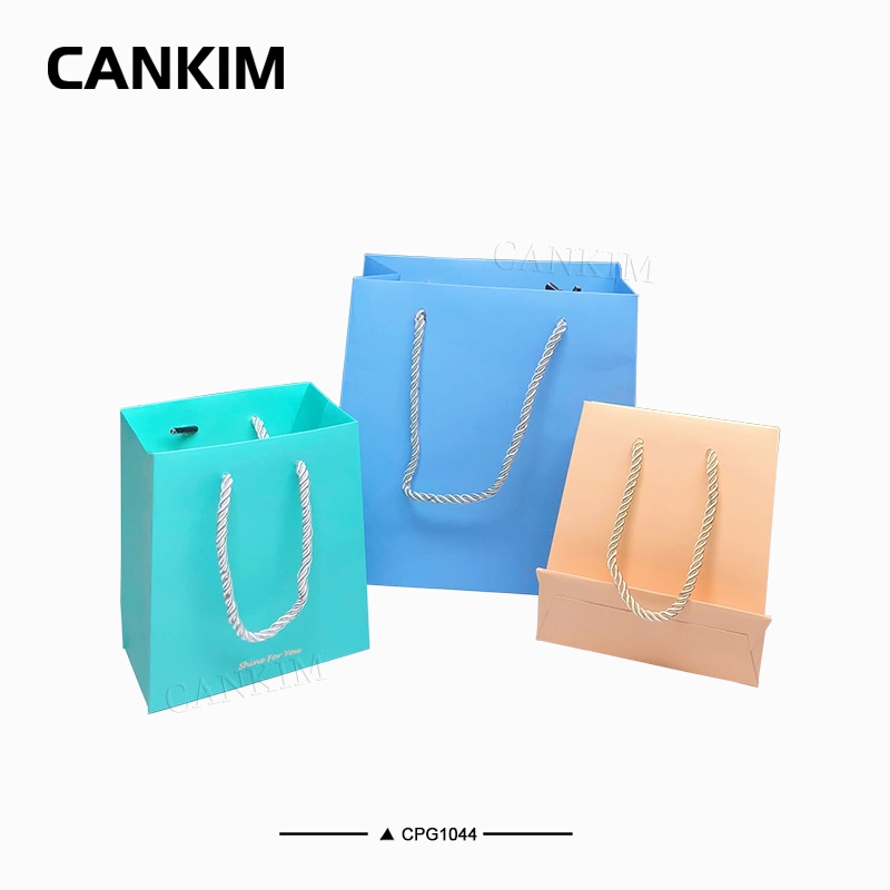 Cankim Papiertasche Einkaufstasche mit kostenlosem Logo-Druck Papier Tasche Verpackung Logo Shopping Geschenkpapierbeutel mit Griffen