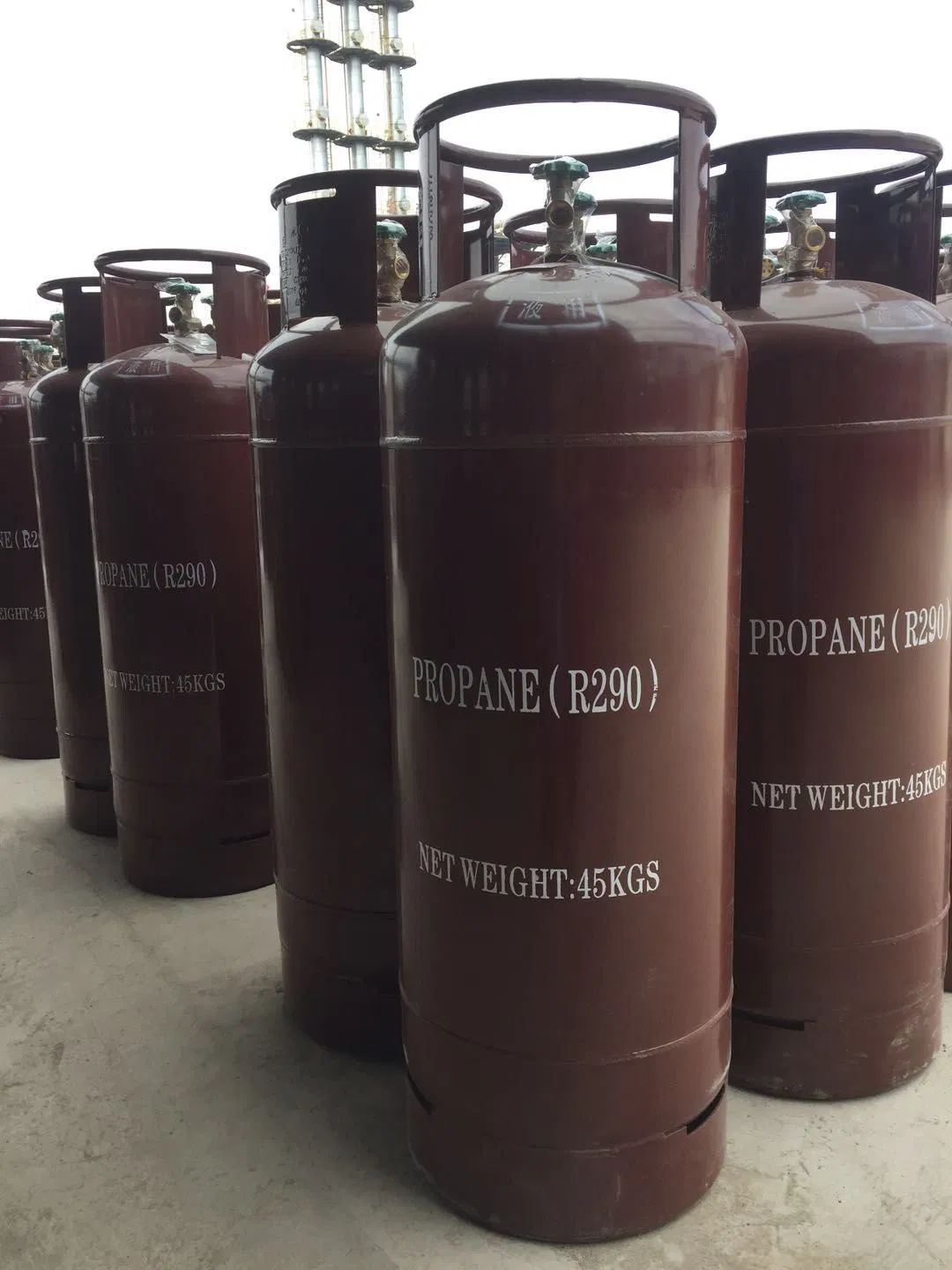 Factory Sale 5.5kg Cylinder Propane Gas R290 Refrigerant