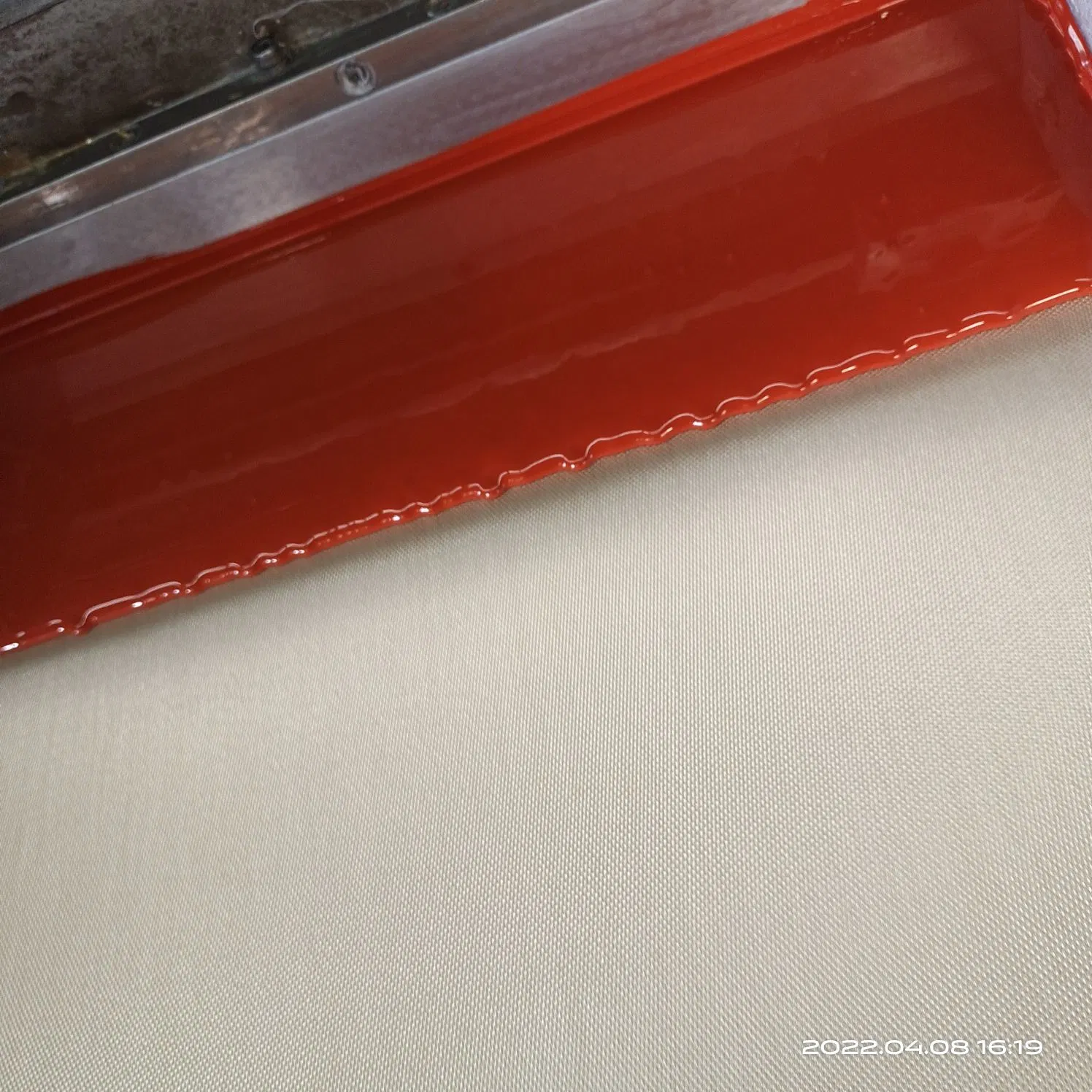 3784 Fire Resistant Silicone Coating Fiberglass Welding Cloth 0.85mm 1000g 29oz Satin Woven Single Side Silicone Rubber Coated Filament Fiberglass Cloth