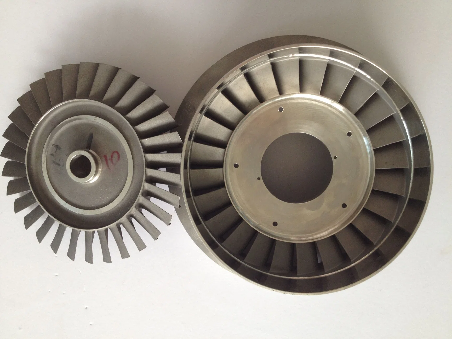 Vacuum Stainless Steel Castings Turbine Disc Used for Ultralight Aircraft