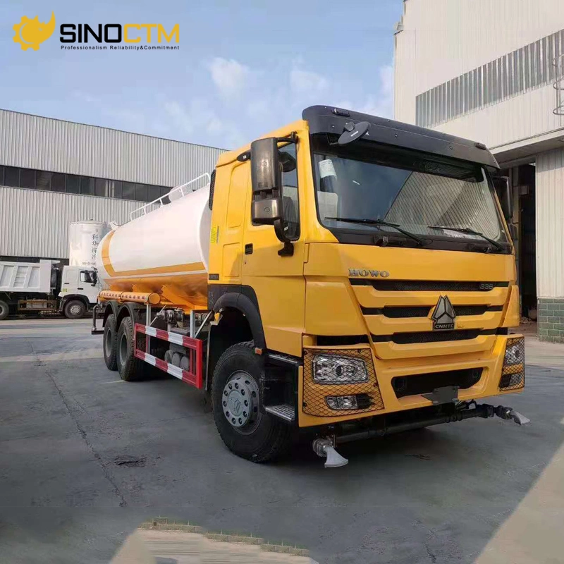 China nuevos y usados Sinotruck HOWO Euro2, 6X4 371CV el agua del depósito de camiones en venta