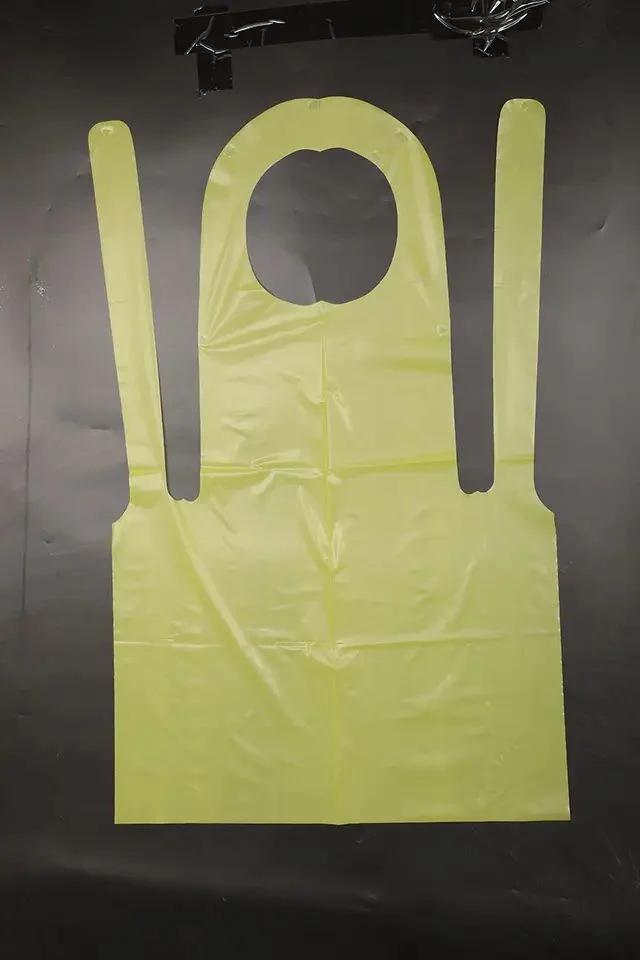 Colorful Blue Yellow White Plastic PE Aprons of Single Use Disposable Aprons in Roll in Bag