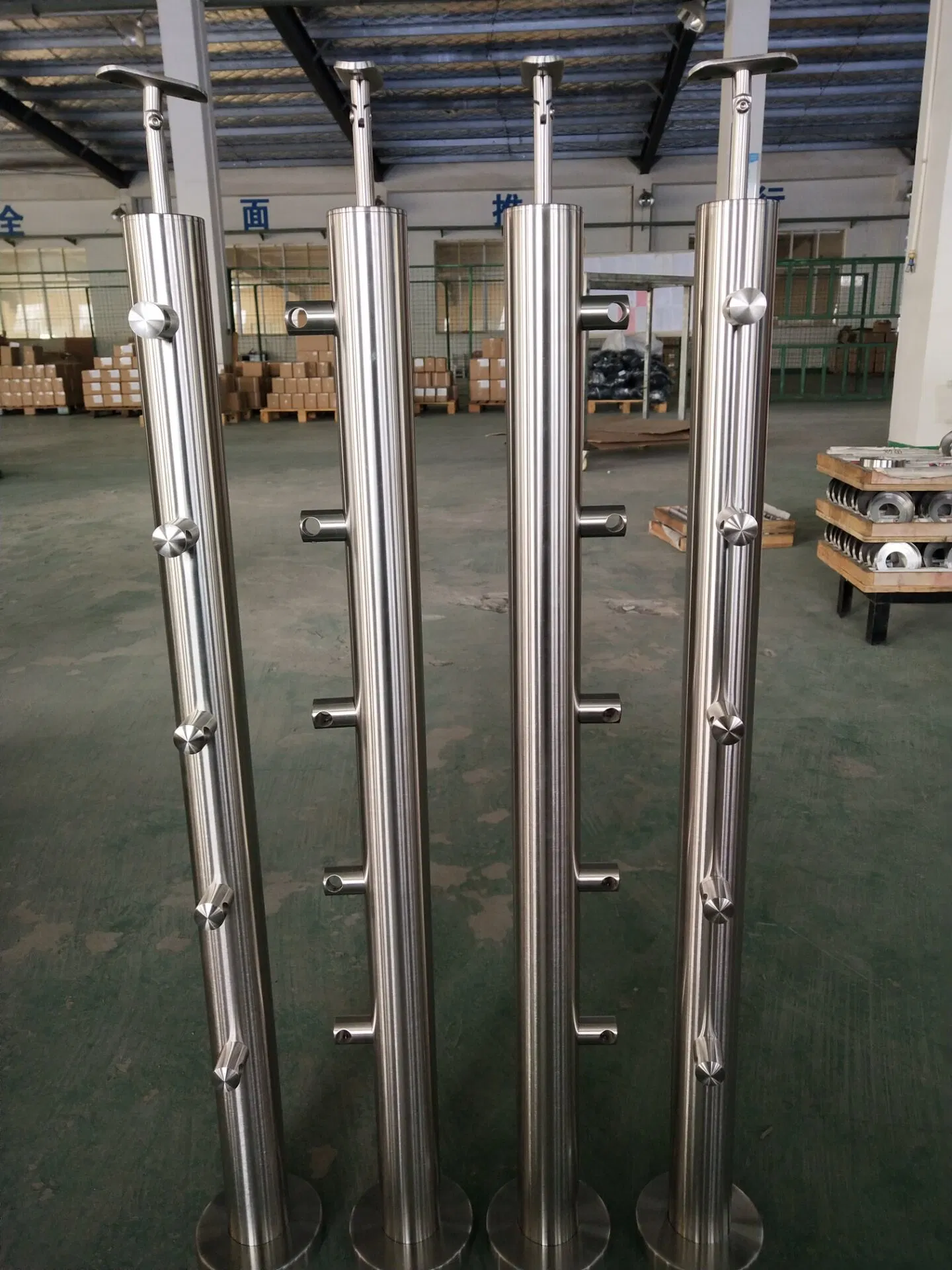 Stainless Steel Glass Railing for Deck and Balcony/Glass Railing/Staircase Fittings