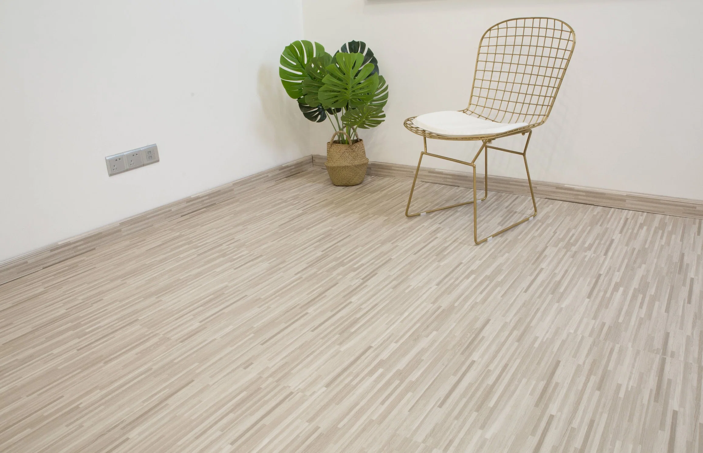 Le bois de chêne parquet mosaïque regarder PVC Revêtements de sol composite en plastique