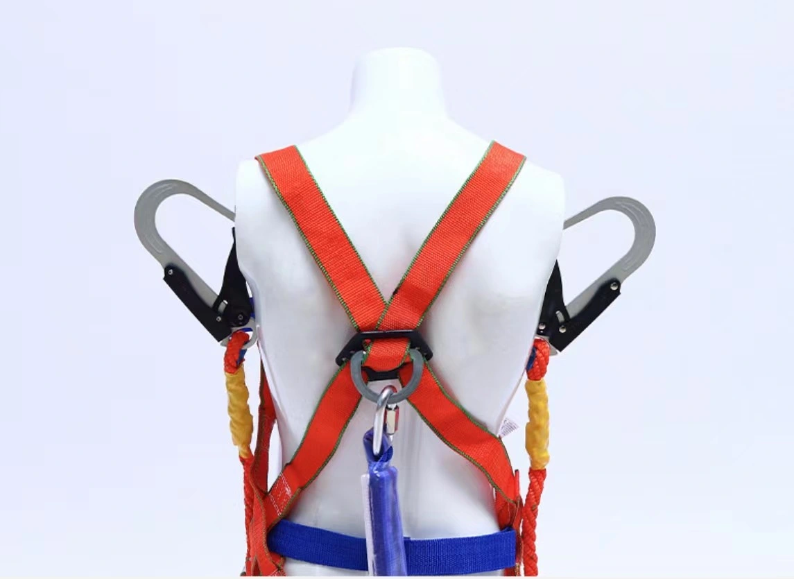 Factory Direct Sales Outdoor Rock Climbing Equipment Wear-Resistant Safety Harness