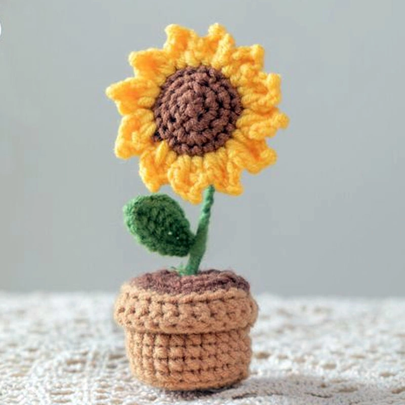 Mini Girasol Rosa Tejido a Mano en Maceta, Decoración de Ganchillo Terminada, Adorno Montado en el Coche, Regalo