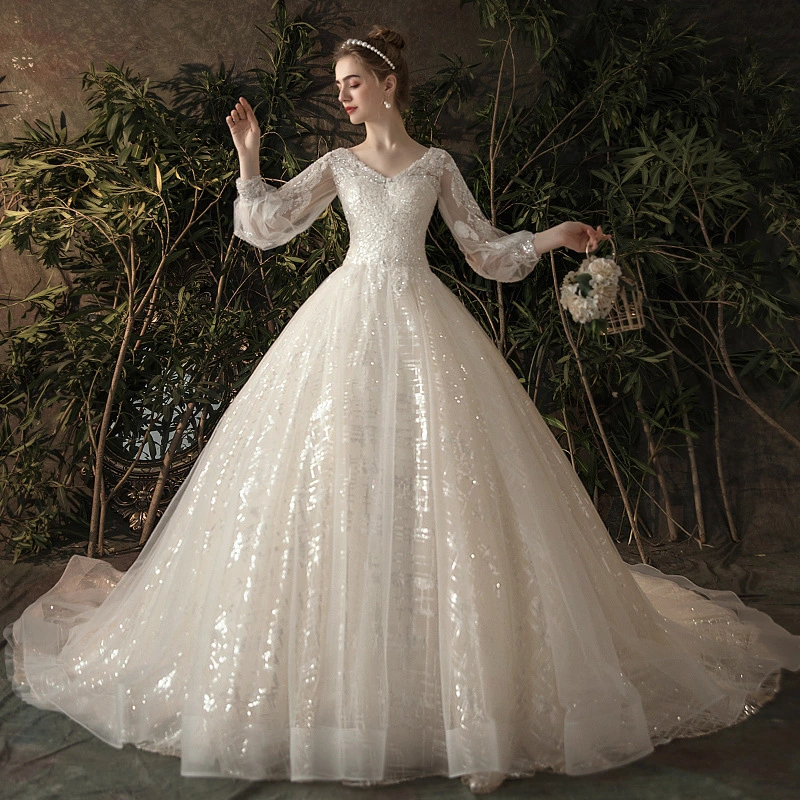 High Waist Large European V-Neck Light Wedding Dress