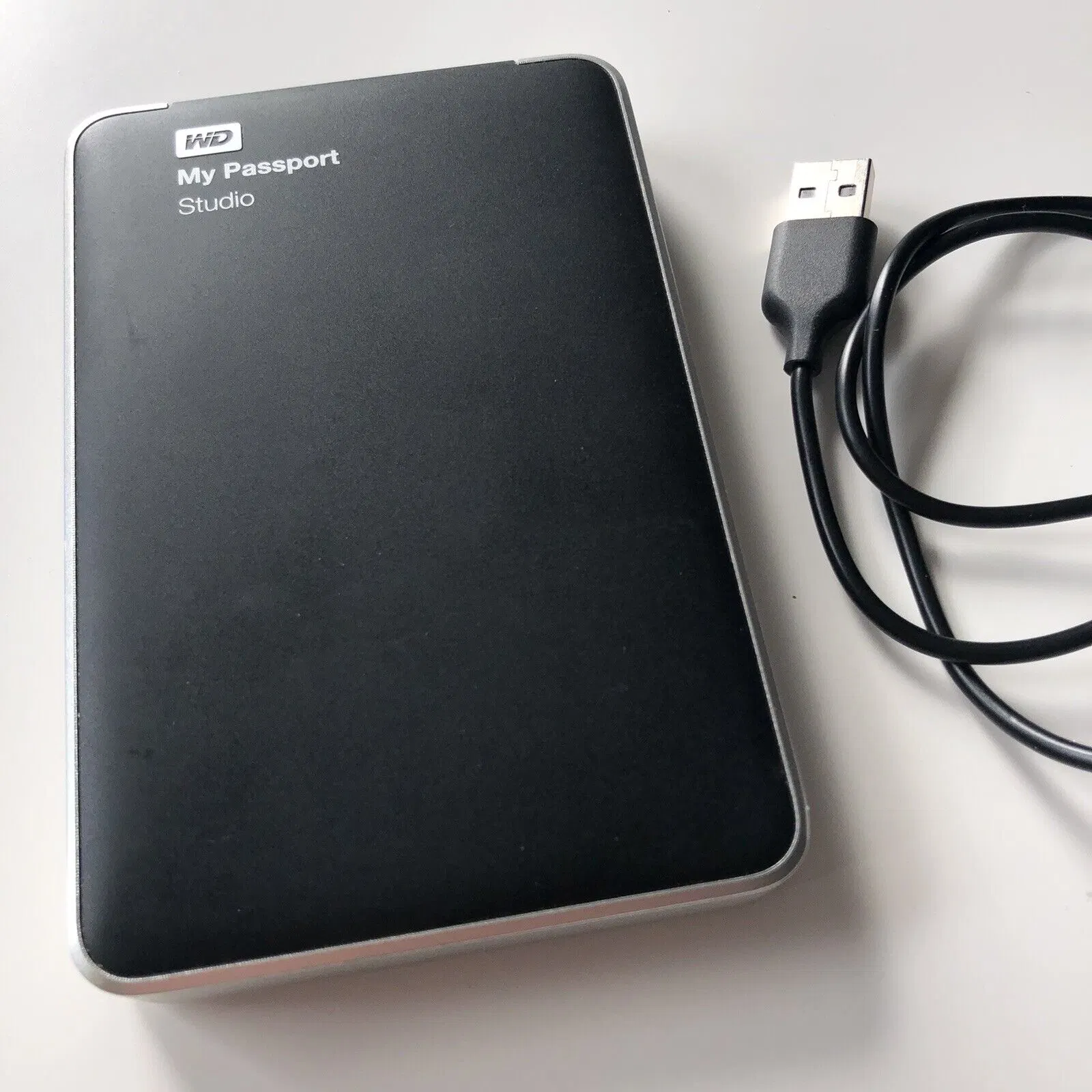 Wd My Passport Ultra 500GB Portable External USB 3.0 Hard Drive Autocloud Backup