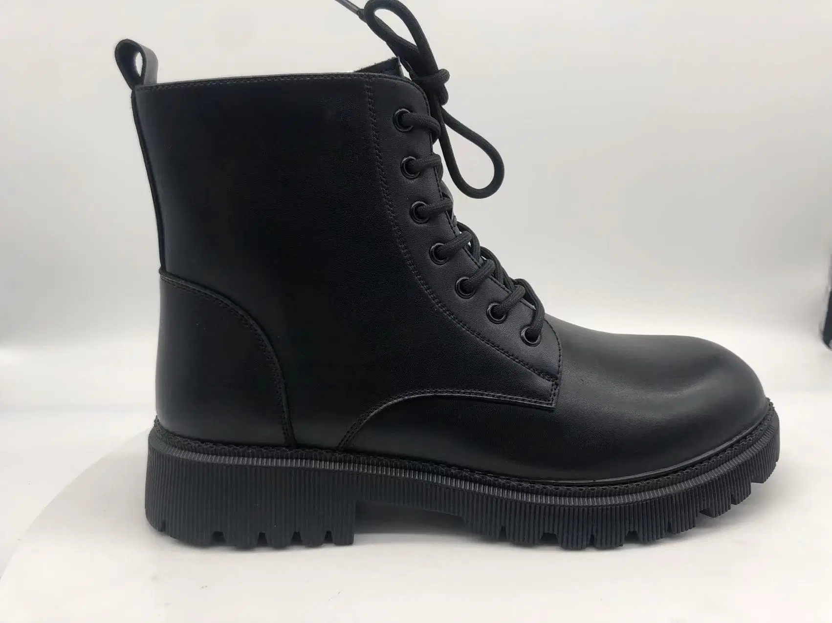 Black Smooth Leather Work Safety Boots with Puncture Resistant Rubber Outsole