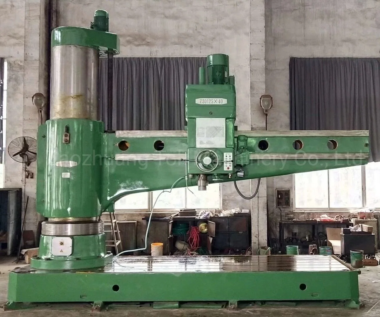 Radial Arm Drilling Machine Z30100X40