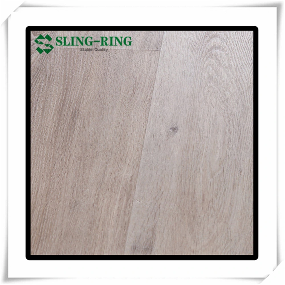 Plancher PVC de luxe rigide noyau Piso Flotante SPC plancher vinyle Revêtement de sol en bois de SPC étanche avec laqué UV et système Click