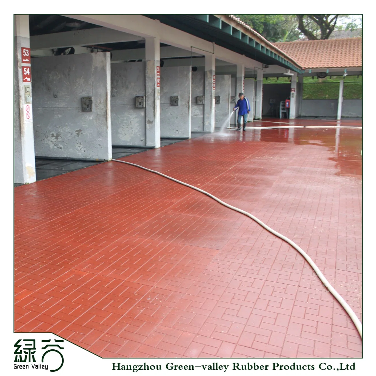 Comfort Anti-Slip Livestock/Animal/Horse/Cow Stable Rubber Flooring with En1177 Certificate