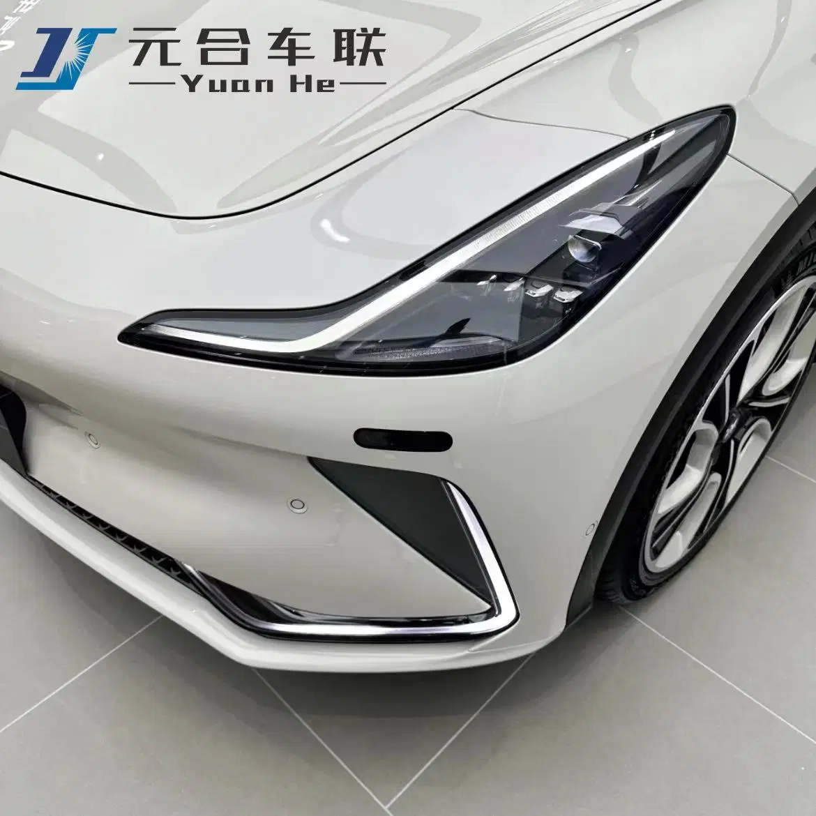 Электрический автомобиль Zhiji im Ls7 2023 PRO Intelligent