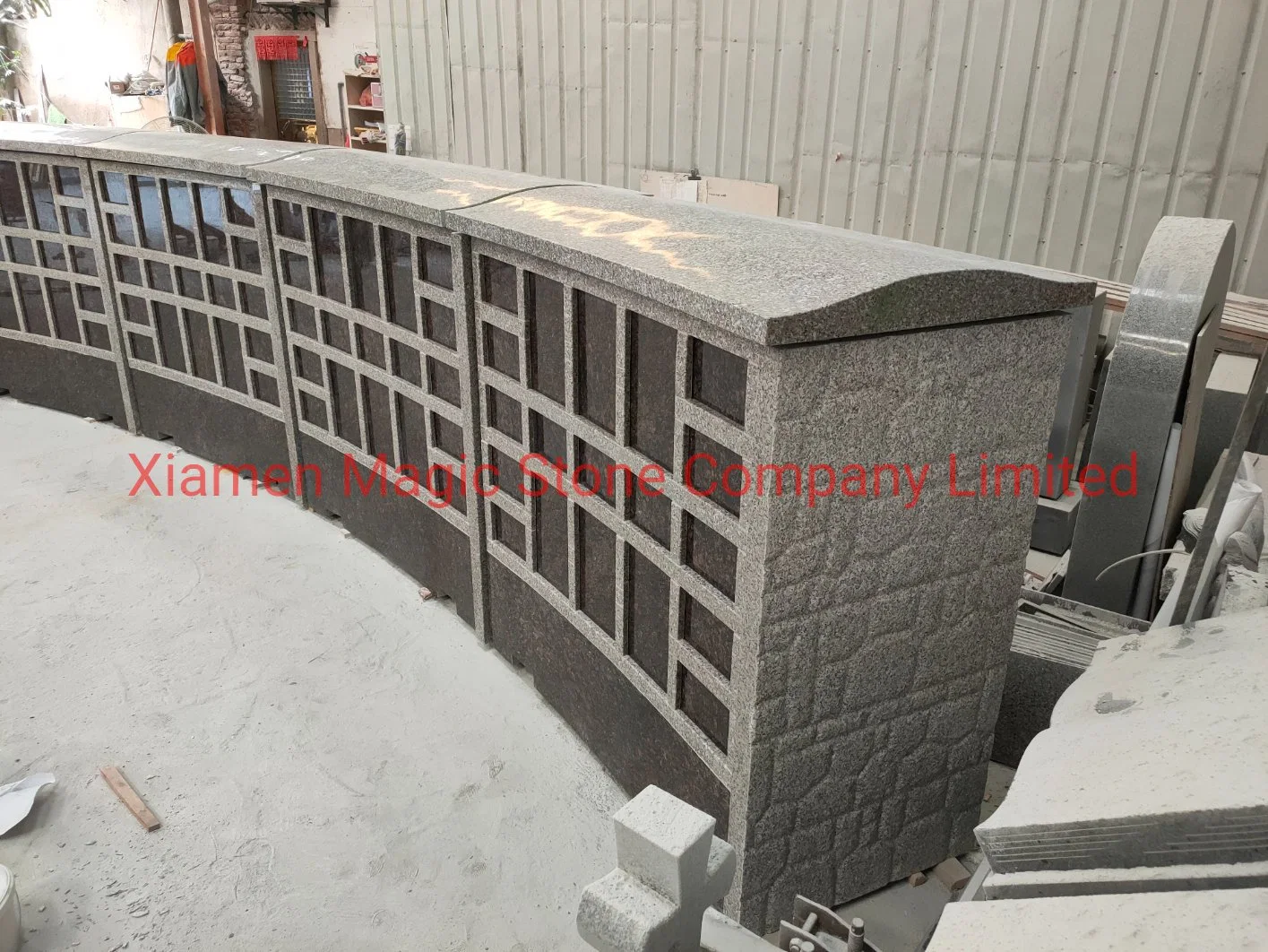 Custom Various Design Natural Granite Cremation Niche Columbarium for Grave