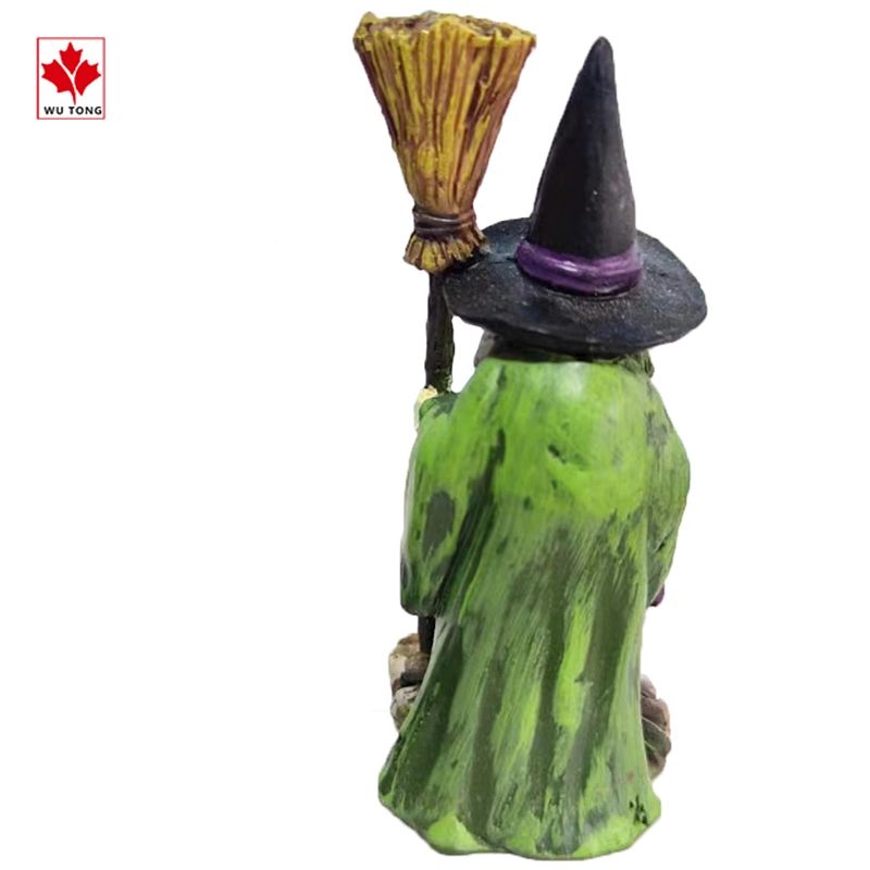 Hotsale Polyresin Crafts Halloween Witch Cooking