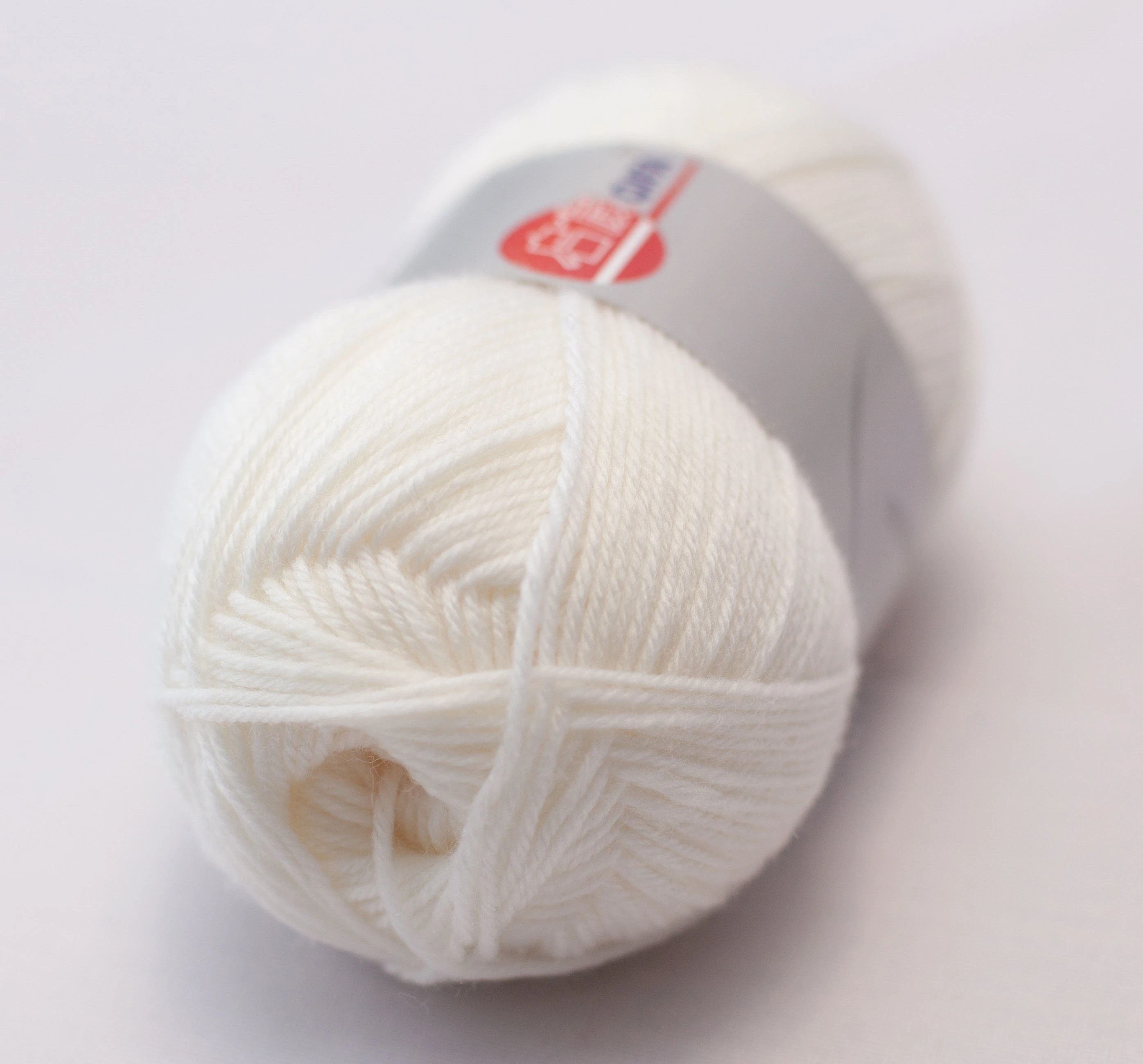 Wholesale/Supplier High quality/High cost performance 100% Non-Superwash 24 Micron Merino Wool for Hand Knitting Hats and Sweaters