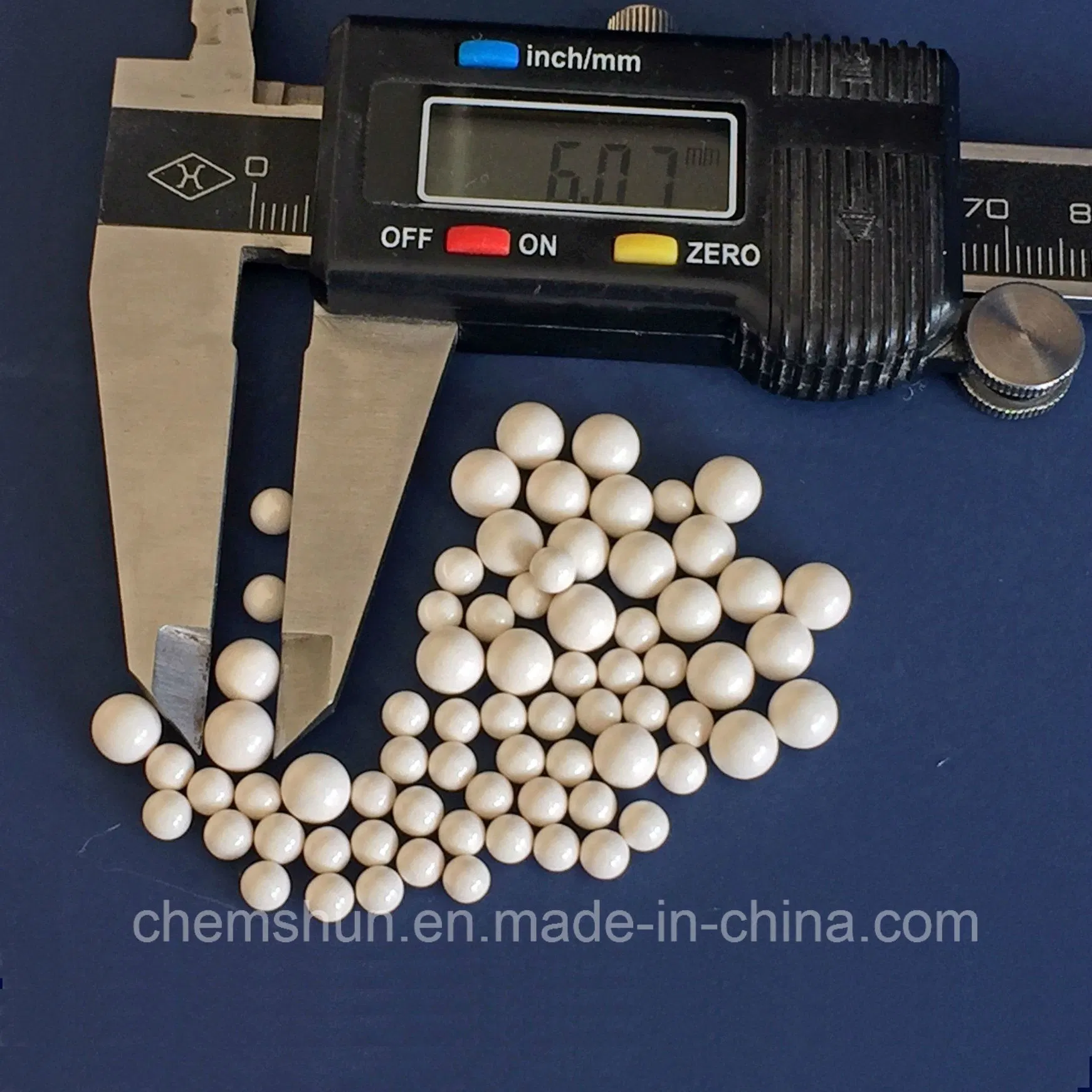 Al2O3 Grinding Balls Cement Media Manufacturer