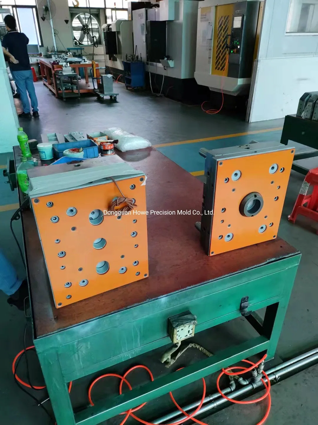 Injection Molding Building Multi Cavity Plastic Component Mold