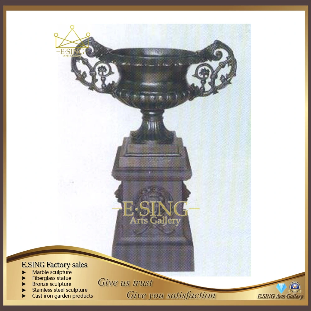 Design Garden Art Metal Decoration Large Urn Vase & Planters Cast Iron Flower Pots with Pedestal