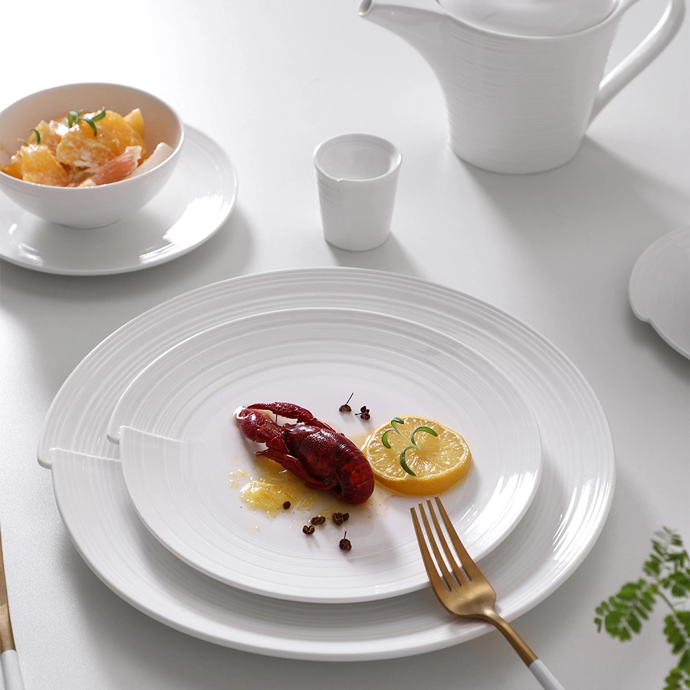 New Design Porcelain Round Plates Dinner Set for Wedding and Banquet