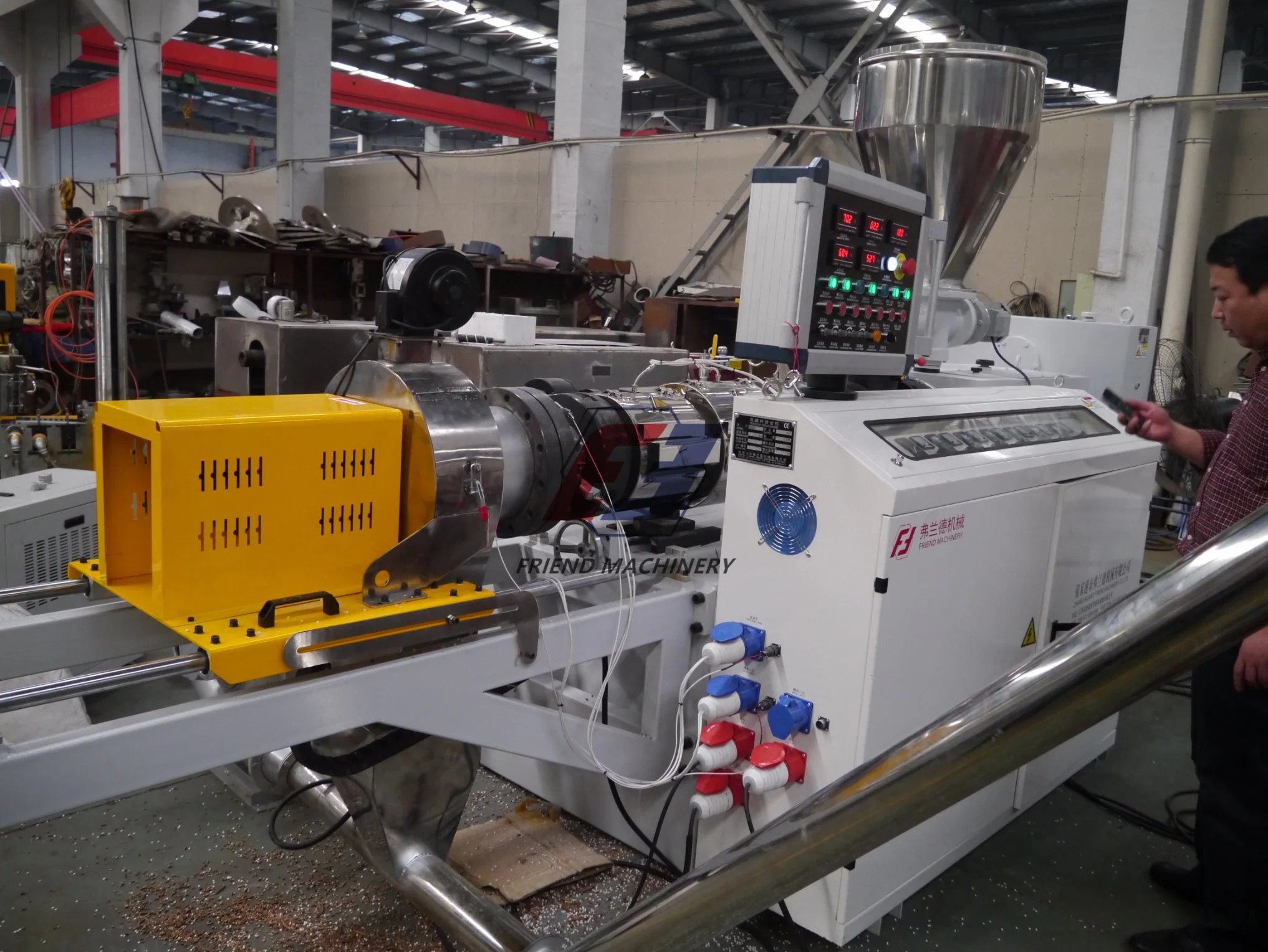 Sjsz65/132 Twin Screw Extruding 180-250kg Output PVC Granules Making Extruder Machine/Equipment Line