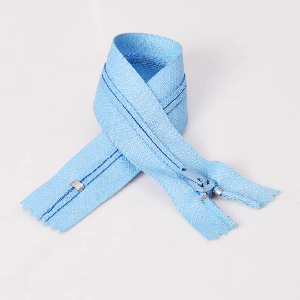 Wholesale/Supplier Custom Length Blue Colorful 3#/5#/8# Reverse Invisible Open End Nylon Zipper for Garments, Jacket, Bag