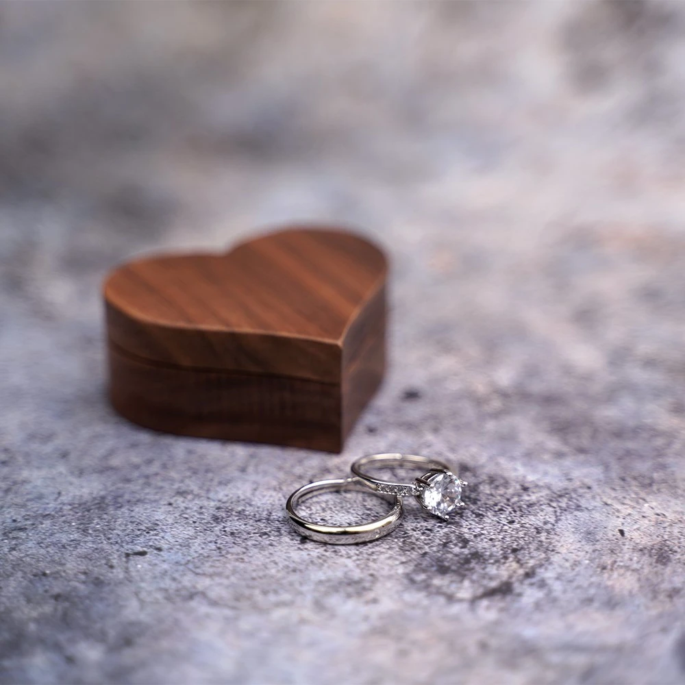 Engagement Ring Box Jewelry Wooden Box Lover Heart Walnut Packaging