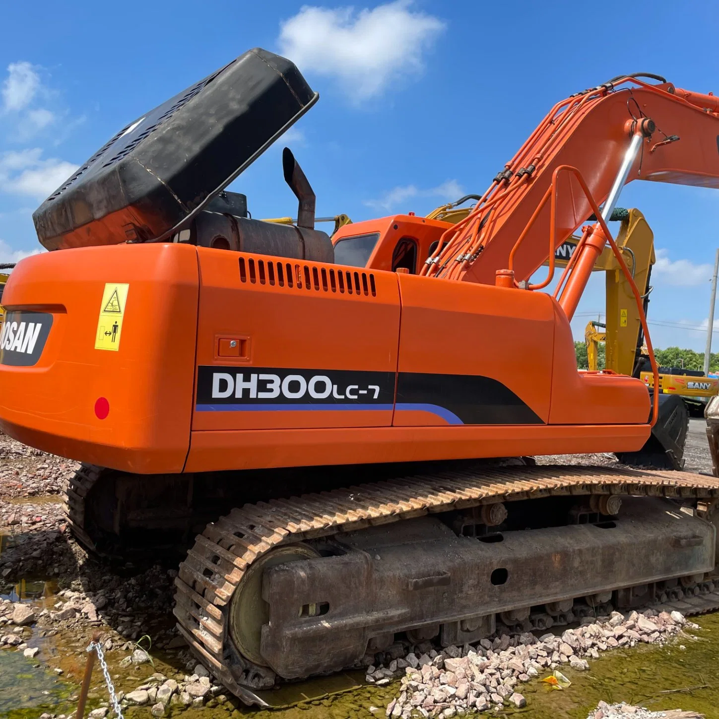 Gebrauchte Erdarbeiten Digger Gebrauchte Bagger Dh300 Baumaschinen Aus Zweiter Hand