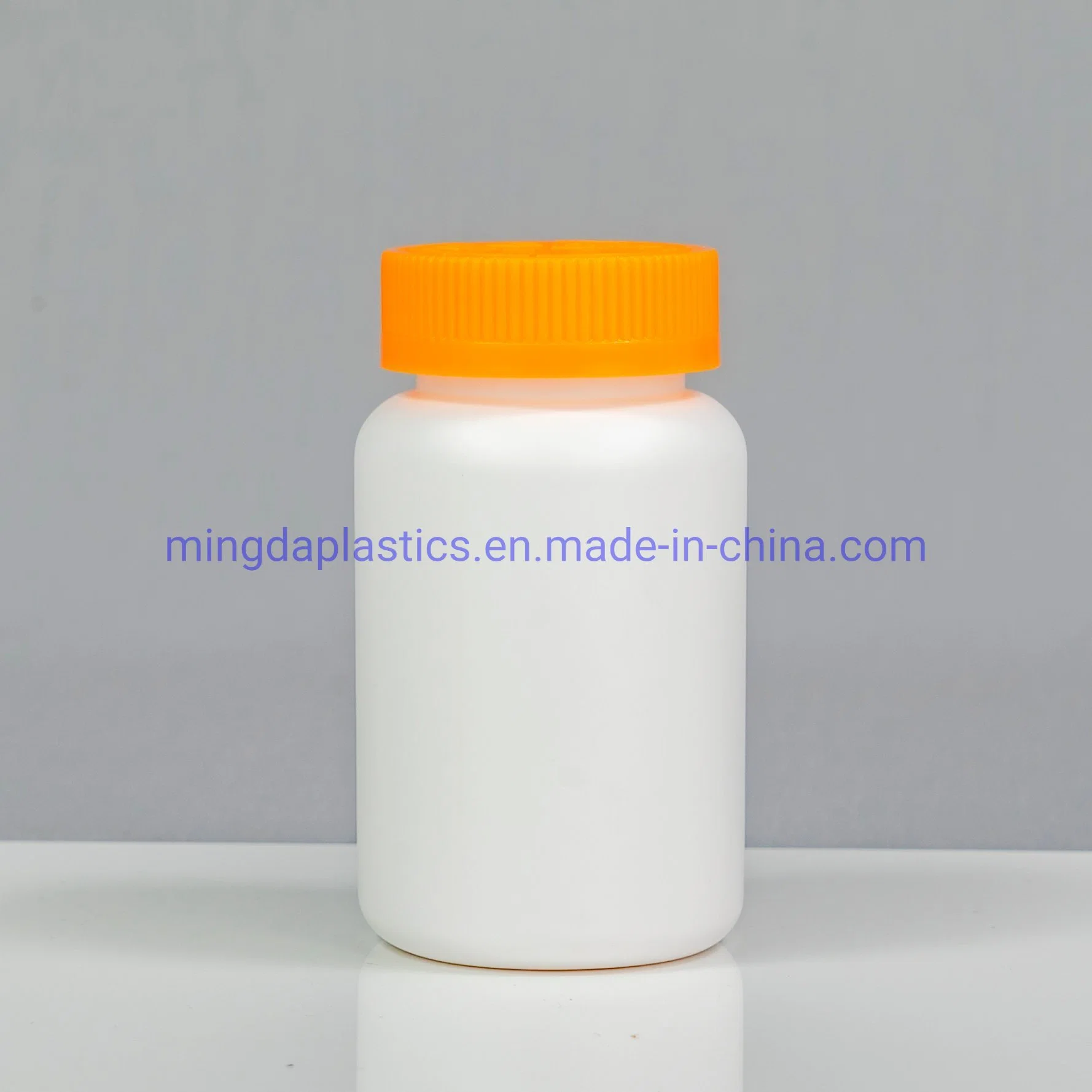 Common Size 200ml Pharmaceutical Plastic HDPE Packaging Tablets Round Medicine Bottle Wholesale