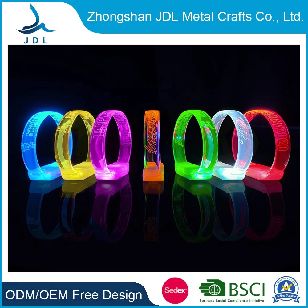 Factory Bulk Cheap Customized Logo Silicone USB Flash Drive Wrist Band Promotional Gifts Cubans Sport Wristband LED Bracelet