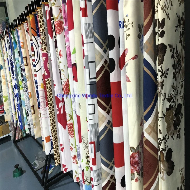 La literie, des draps colorés des ménages en microfibre Polyester tissu brossé bon marché de gros et de bonne qualité