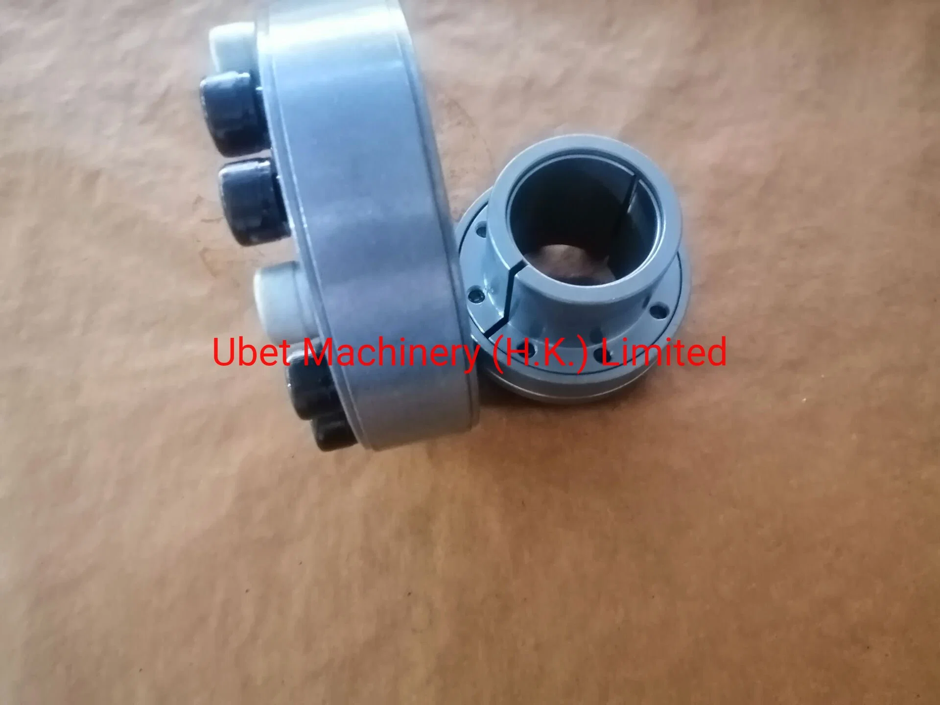 Keyless Locking Hubs with Steel or Stainless Steel Material