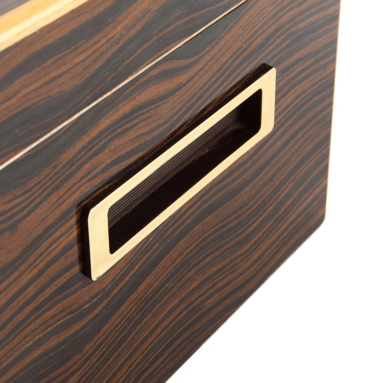 Factory Wholesale/Supplier Advanced Luxury Durable Customization Cedar Wood Cigar Box Humidor Case