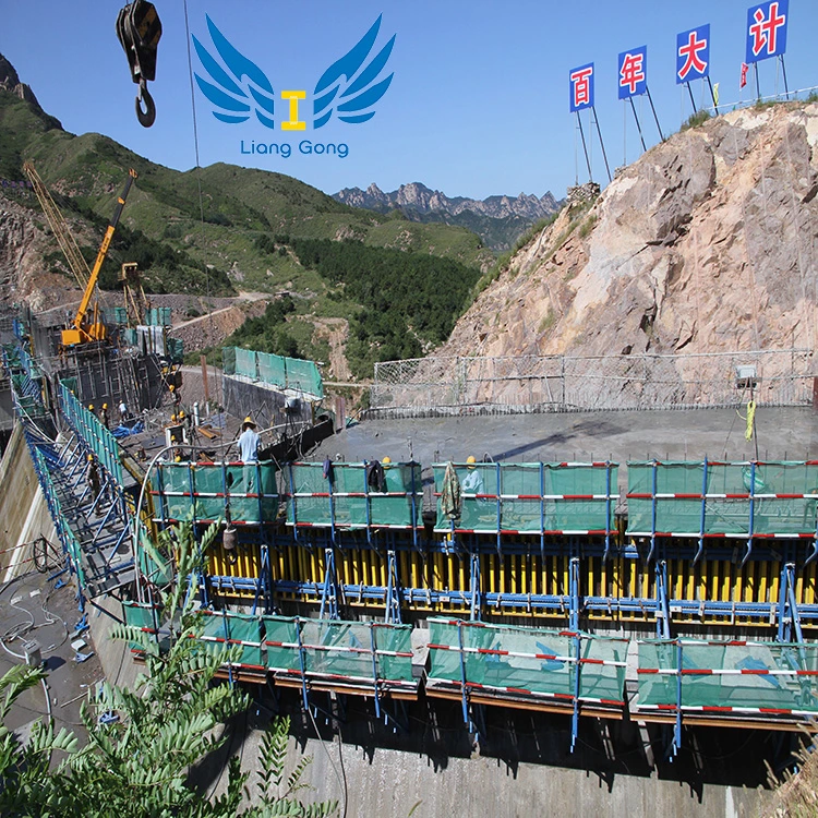 L'escalade de cantilever Crane-Lifted personnalisé support mur de soutènement en béton Coffrages