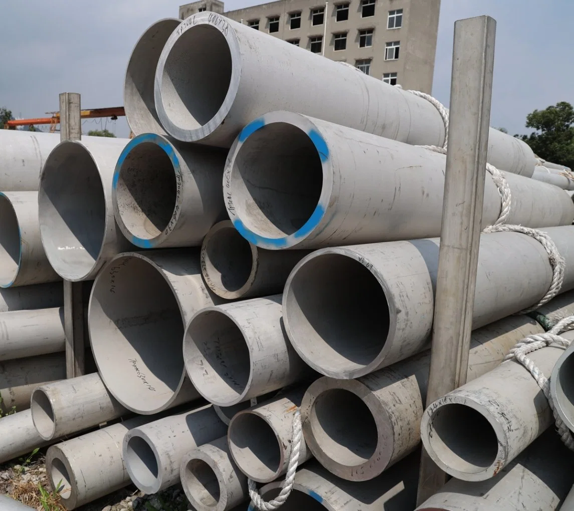 China Low Alloy Small Diameter Carbon Seamless Steel Tube Manufacturer