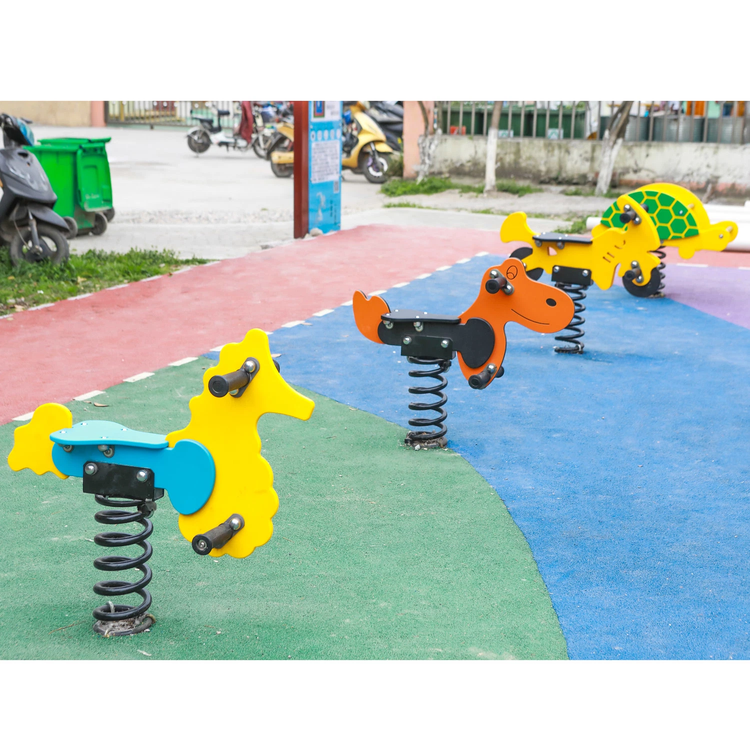 Los niños Playground comercial columpios deslice el equipo de juegos al aire libre