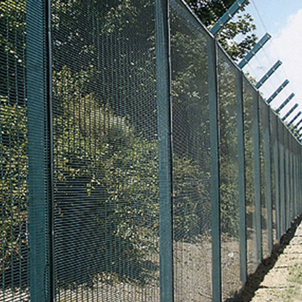 358 Security Fence Suitable for Use Military Bases