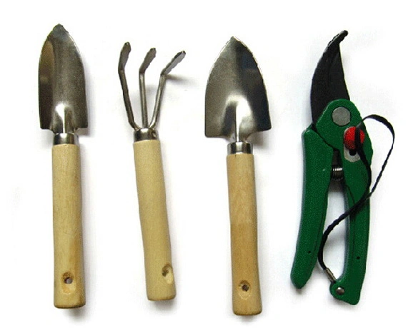 Wood Handle 4 in 1 Multifunction Garden Tool Set