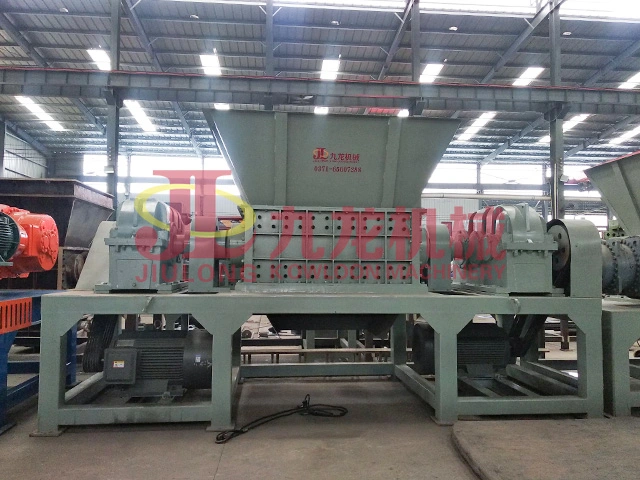 Waste Rubbish Recycle Shredder Biaxial Shredding Machine E Waste Crusher Recycling Machine