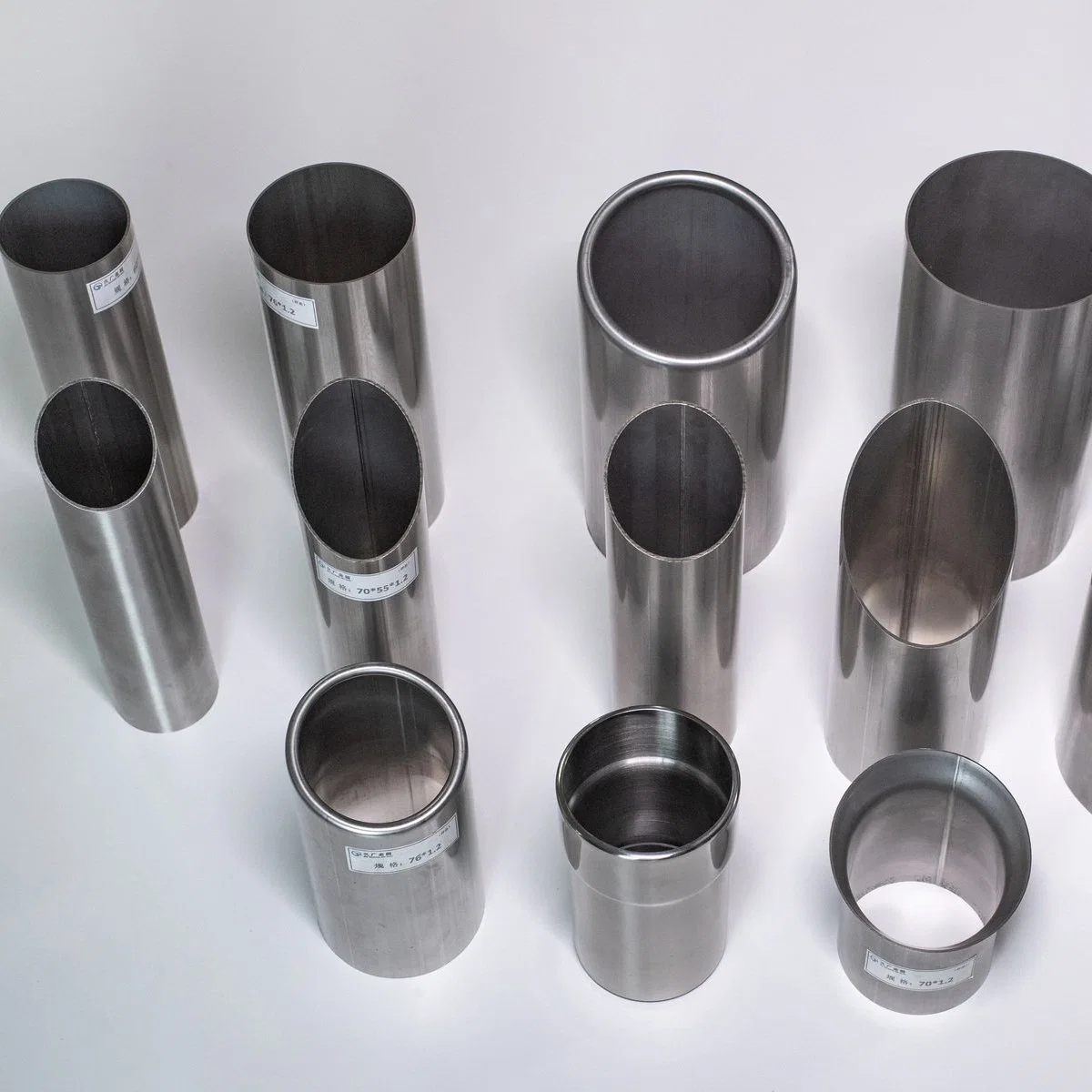 Customized 304 Stainless Steel Exhaust Pipe for Trucks with an Outer Diameter of 100mm.